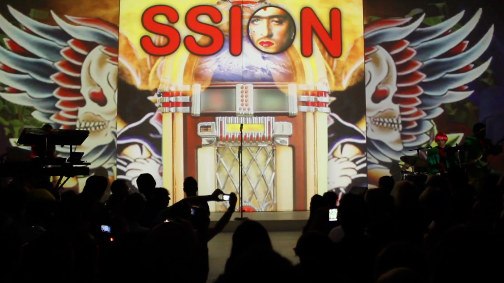 A projection mapping experience for a band called SSION at a concert